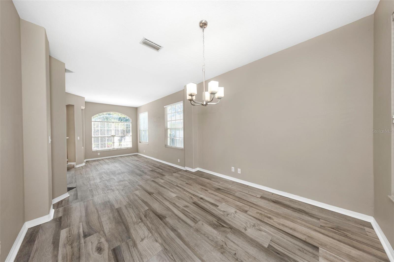 4152 Grandchamp, Palm Harbor, FL 34685