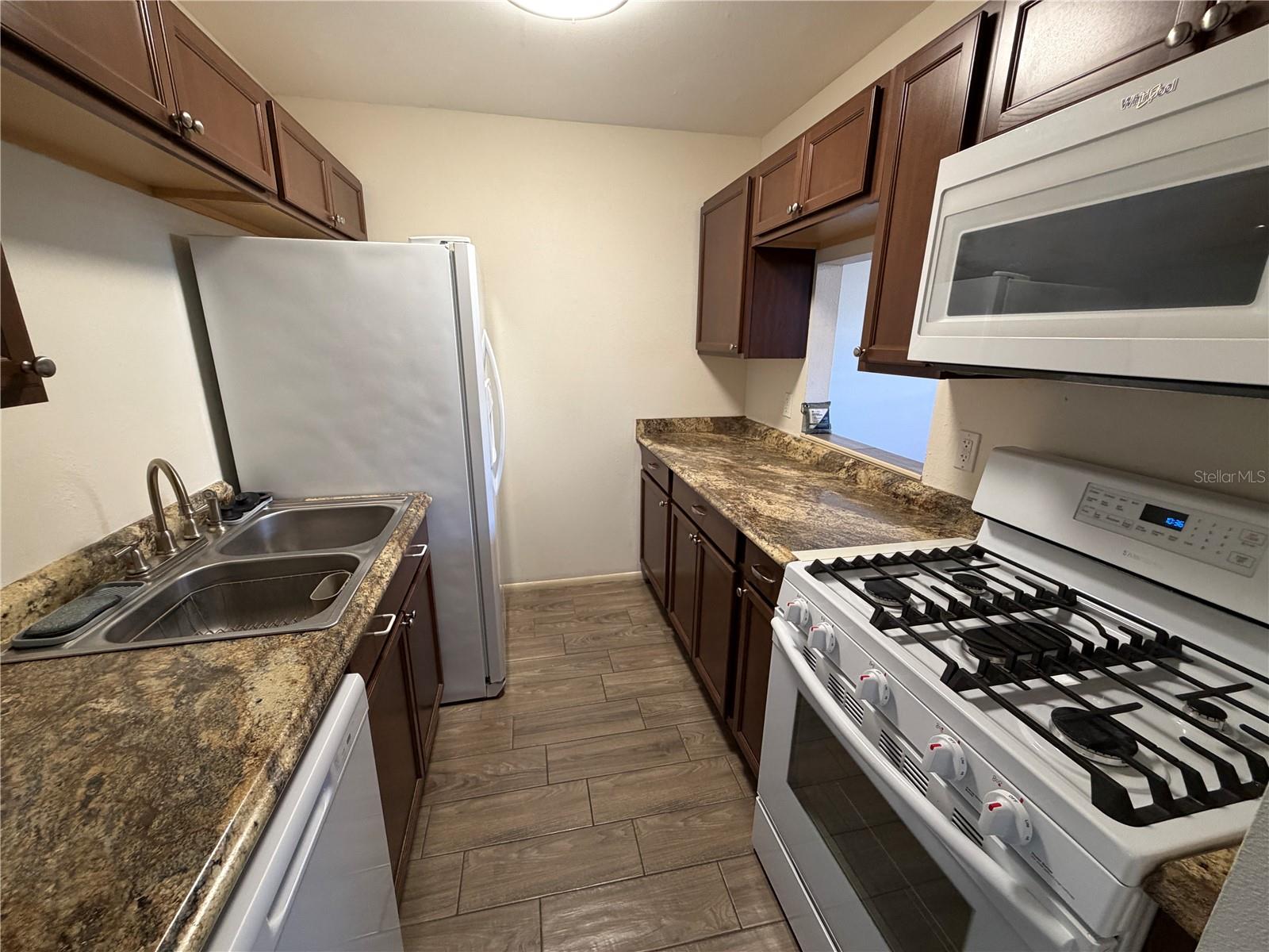 5967 Terrace Park Unit 104, St Petersburg, FL 33709