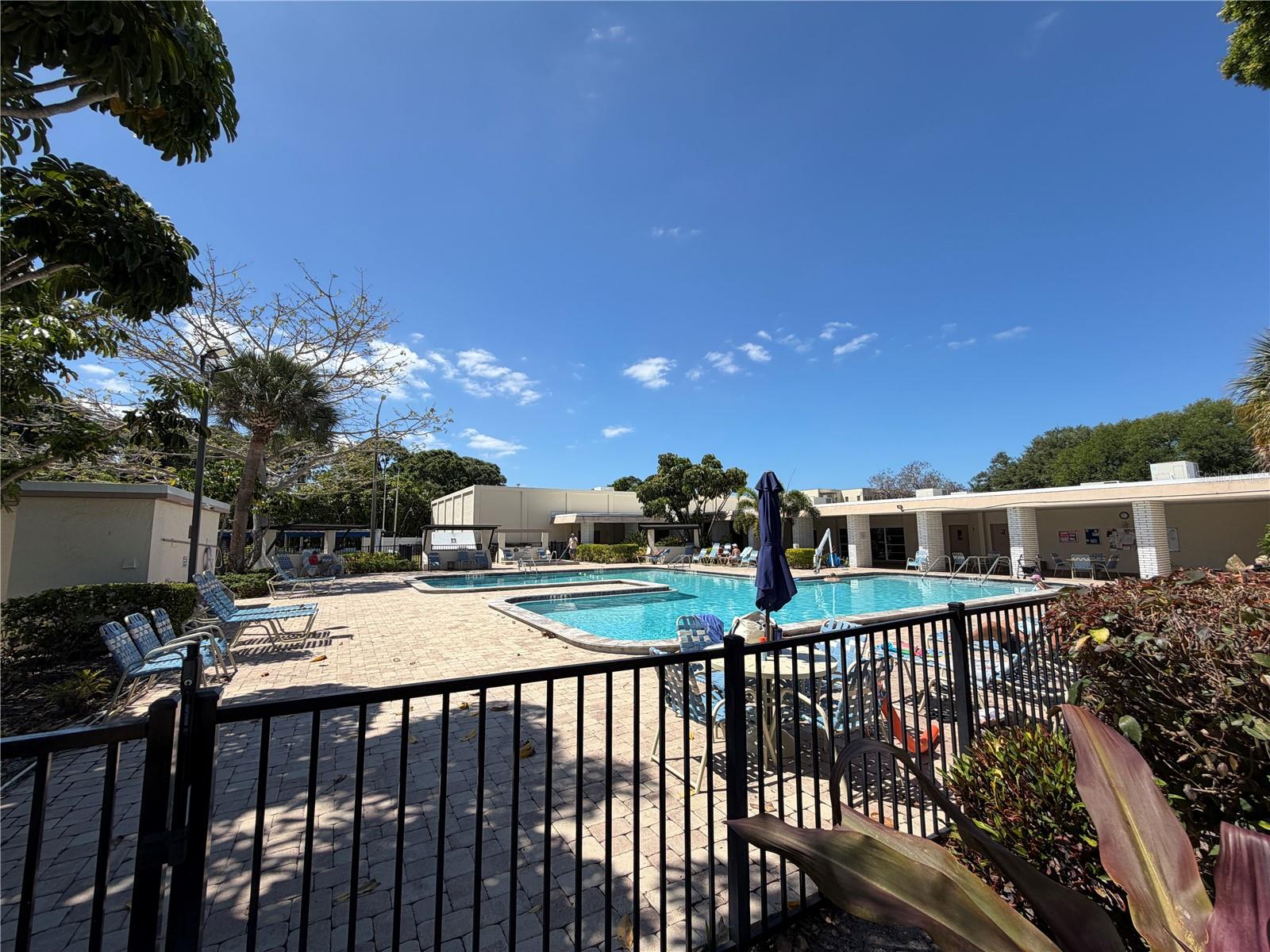 5967 Terrace Park Unit 104, St Petersburg, FL 33709