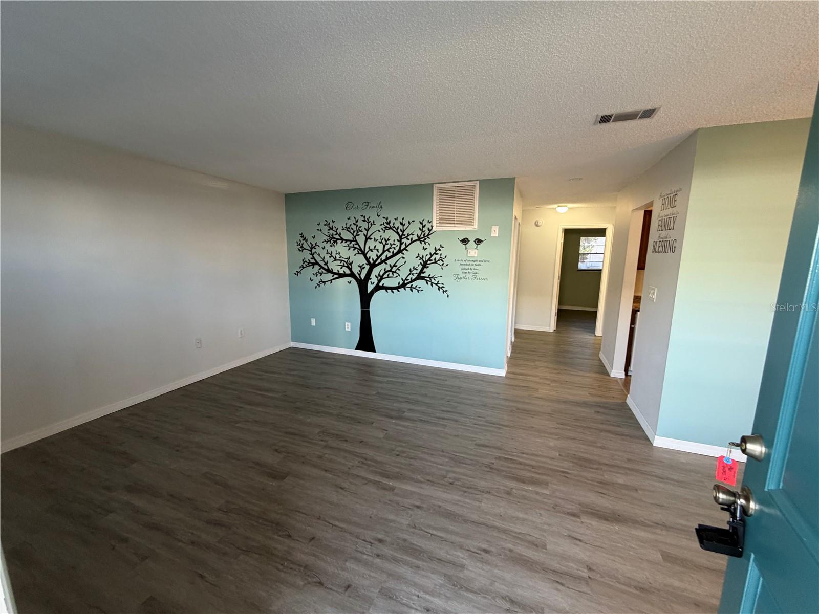 5967 Terrace Park Unit 104, St Petersburg, FL 33709