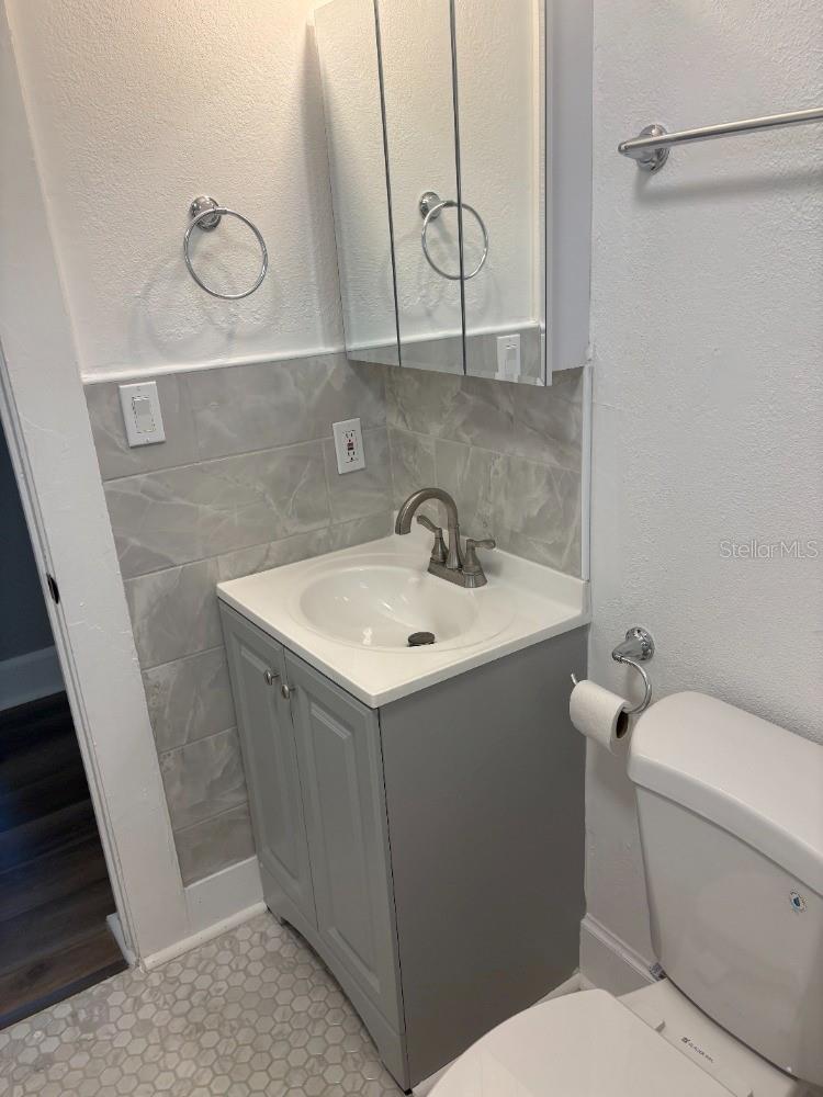 408 Martin Luther King Jr, Clearwater, FL 33755