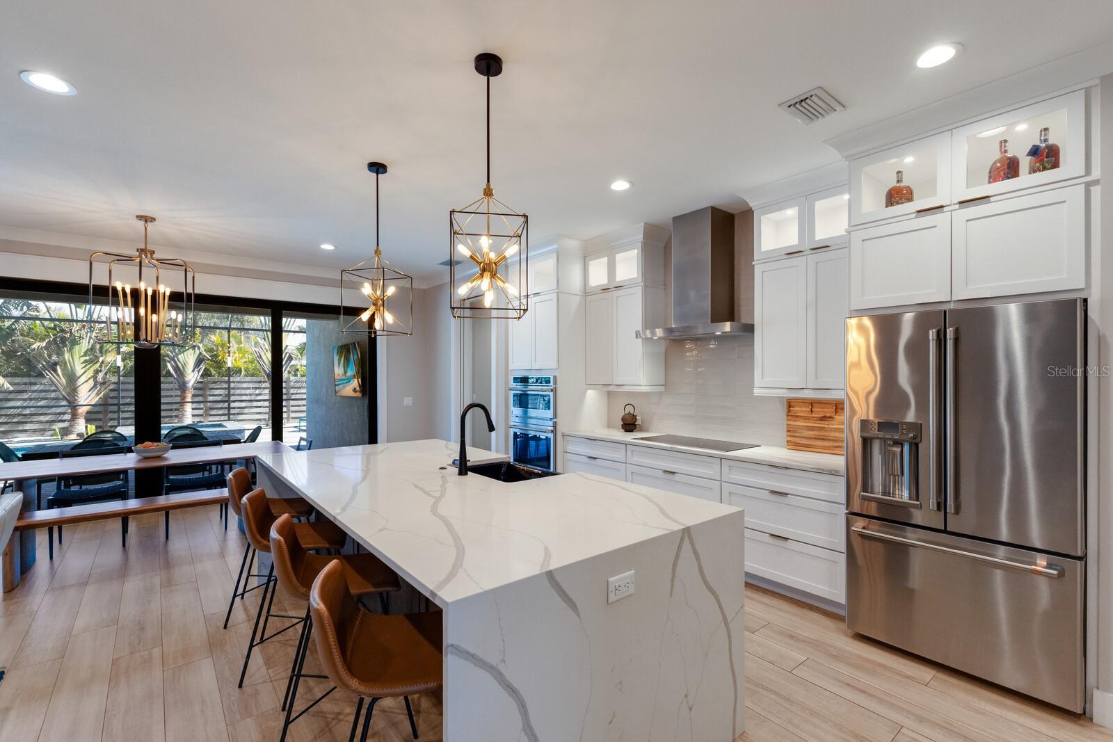 2823 Marshall, Sarasota, FL 34239
