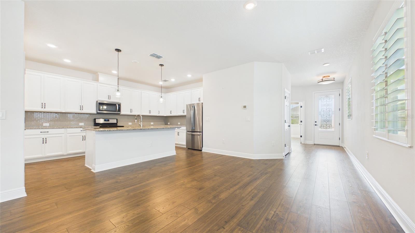 13890 Kingfisher Glen, Lithia, FL 33547