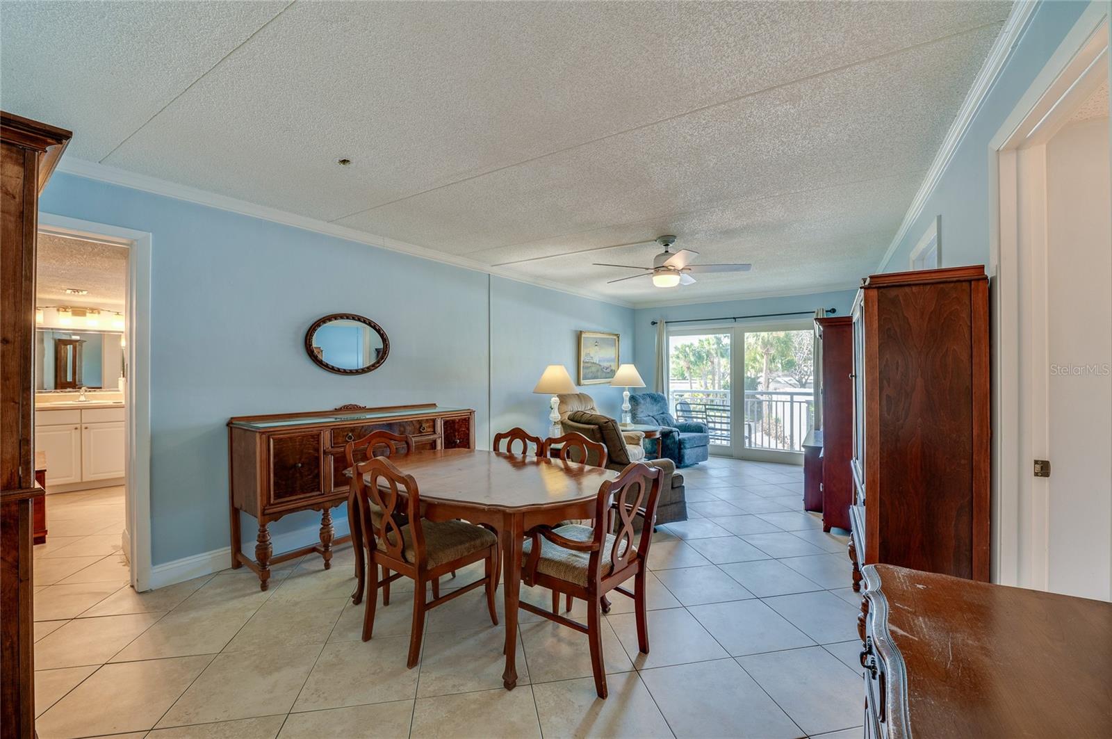 100 Silver Beach Unit 308, Daytona Beach, FL 32118