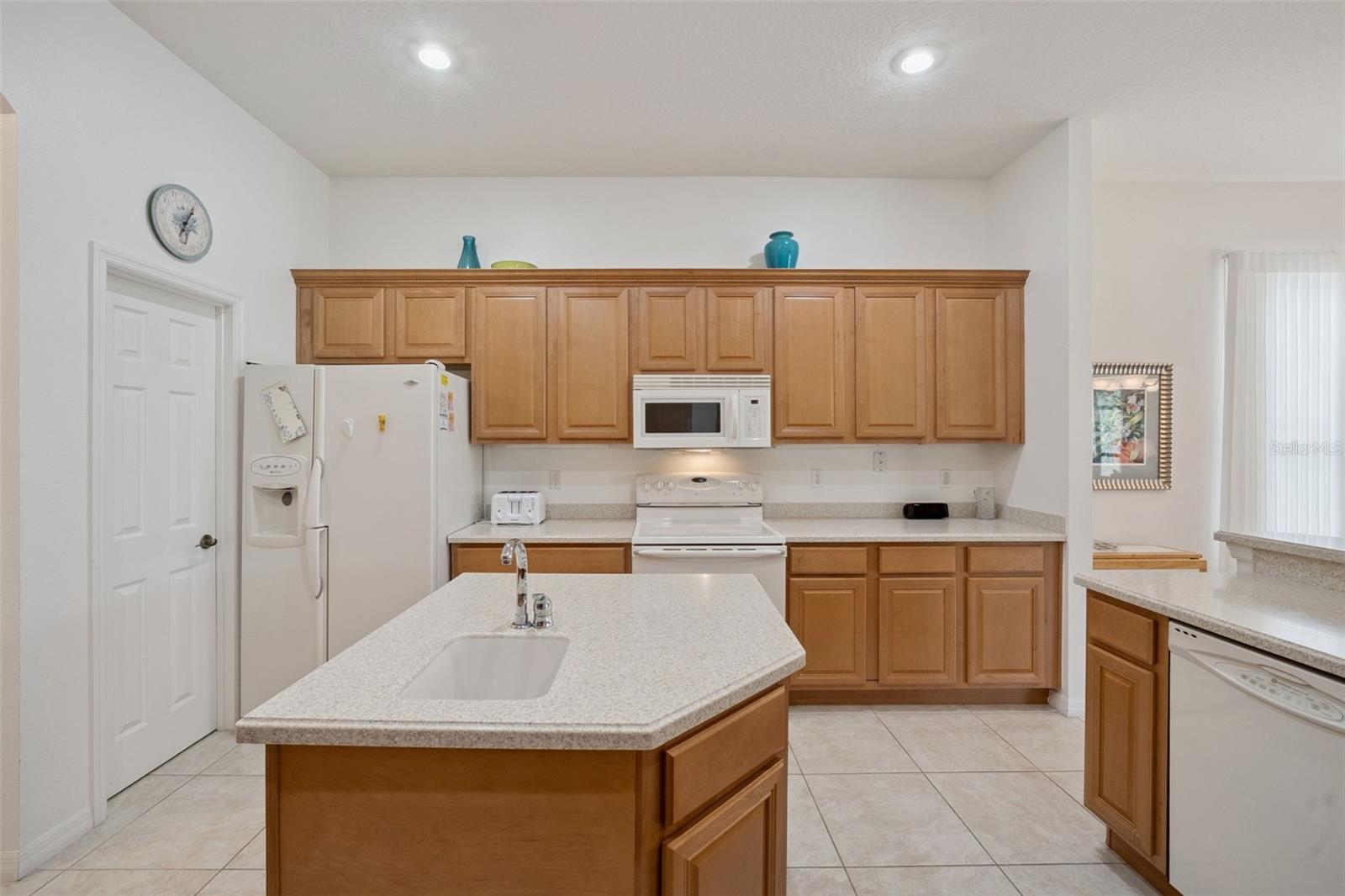 3719 Belle Rose, Leesburg, FL 34748
