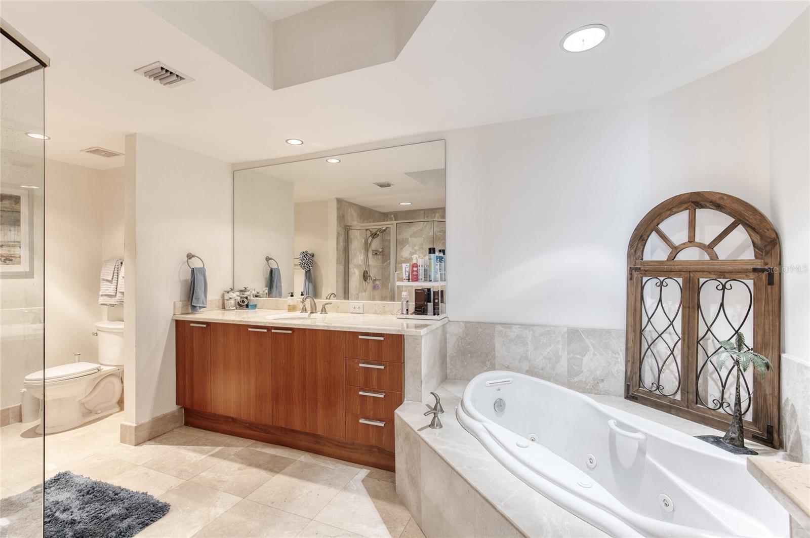 241 Riverside Unit 405, Holly Hill, FL 32117