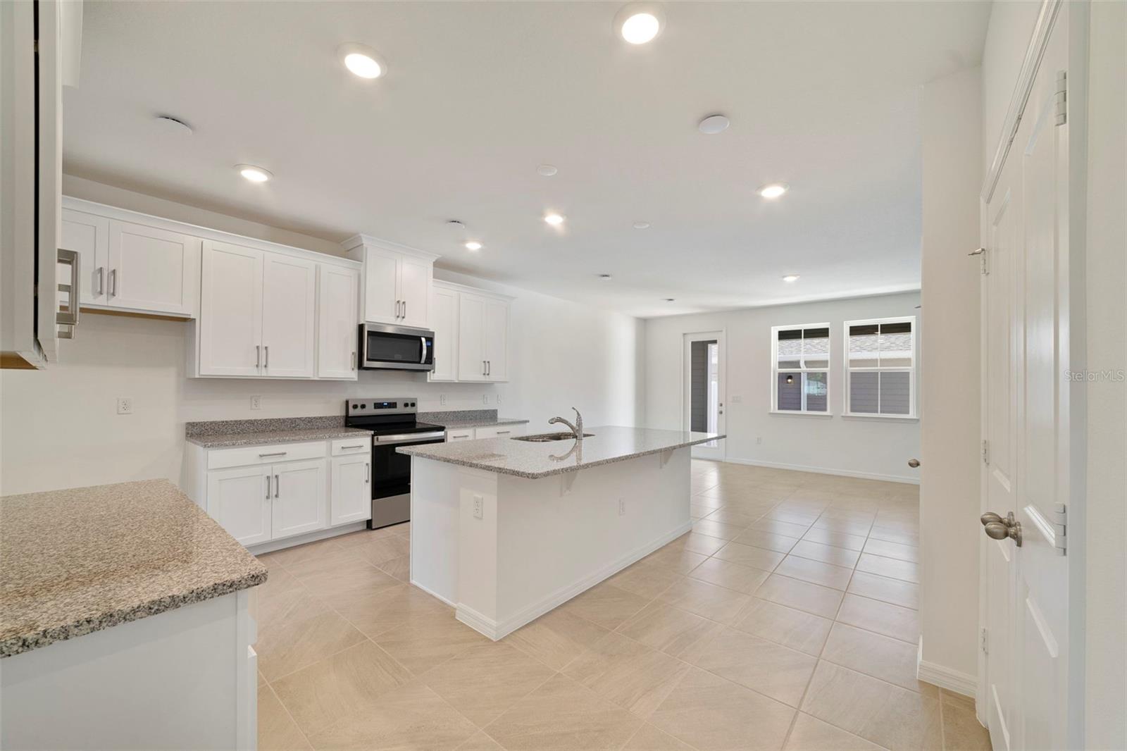 686 Lola, Oviedo, FL 32765