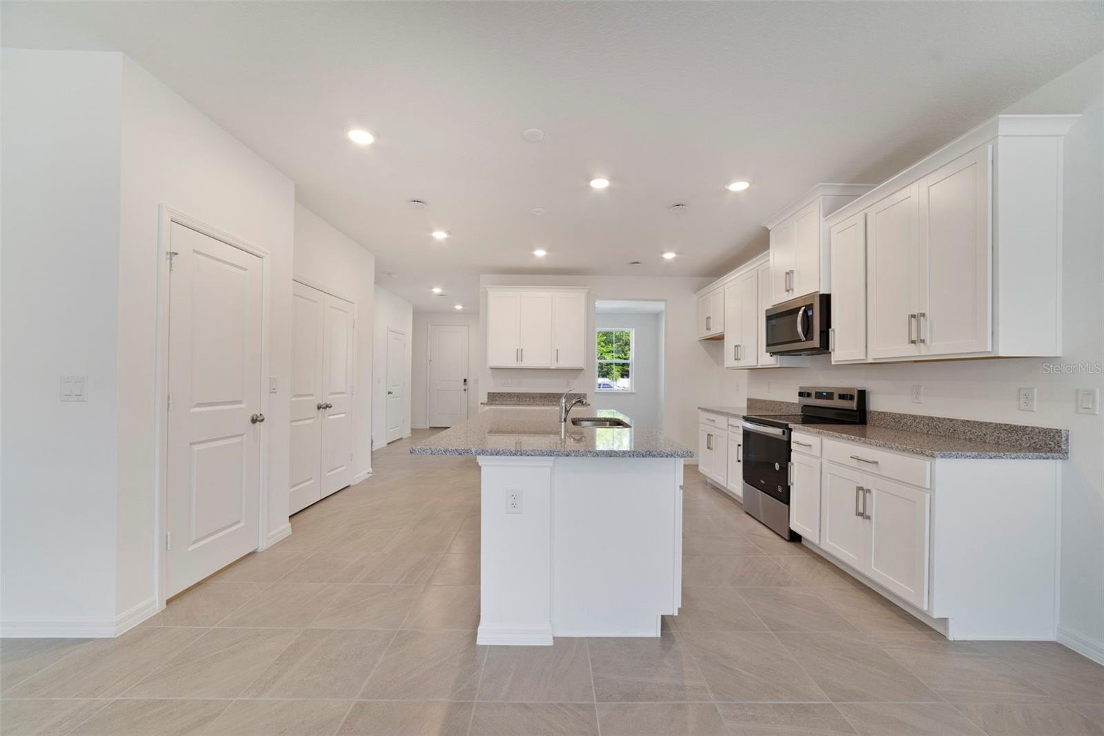 686 Lola, Oviedo, FL 32765