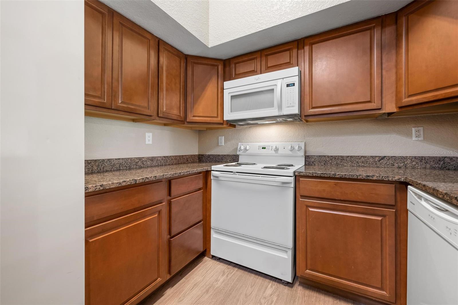 4174 Central Sarasota Unit # 233, Sarasota, FL 34238