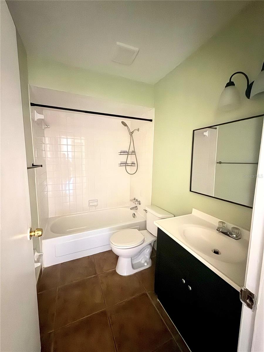 1000 Lake of the Woods Unit 101b, Casselberry, FL 32730