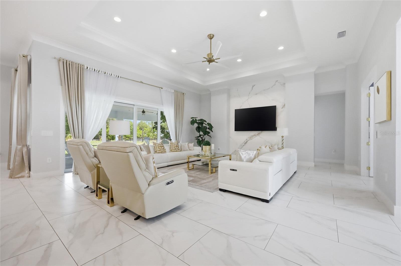 5700 Bancroft, Orlando, FL 32833