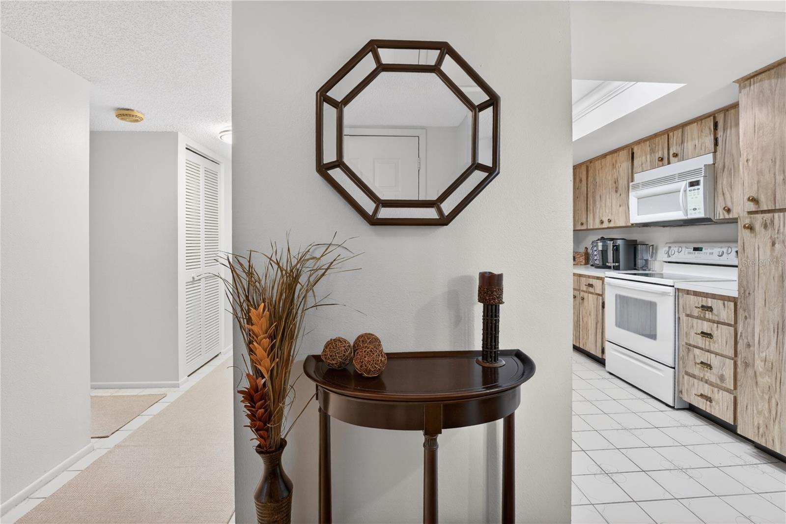 2691 Sabal Springs Unit 201, Clearwater, FL 33761