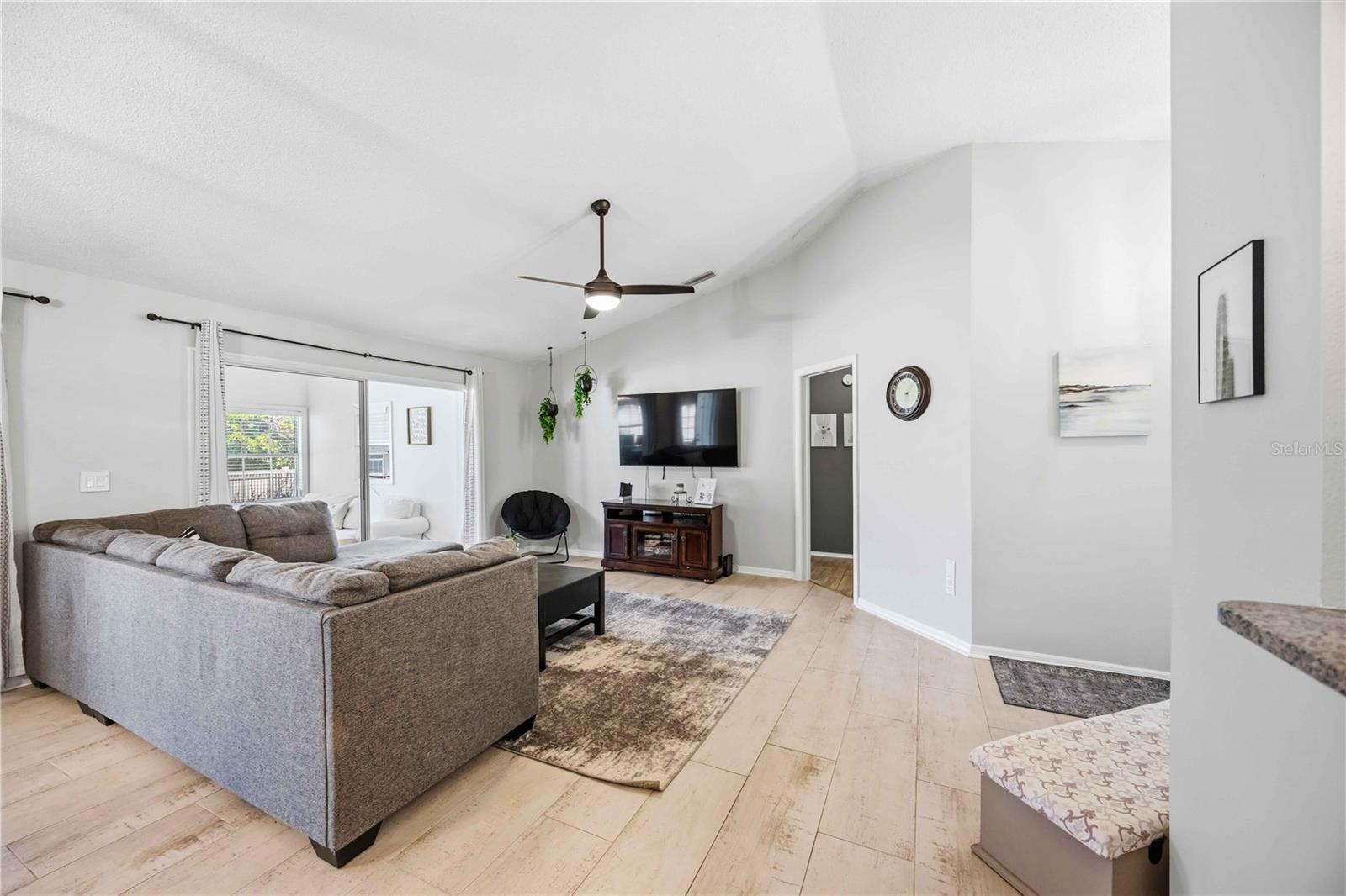 4851 Hamlets Grove, Sarasota, FL 34235