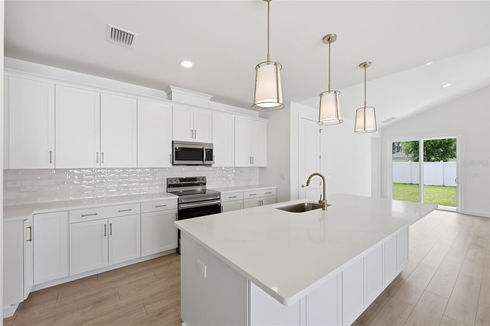 5 Reine, Palm Coast, FL 32164