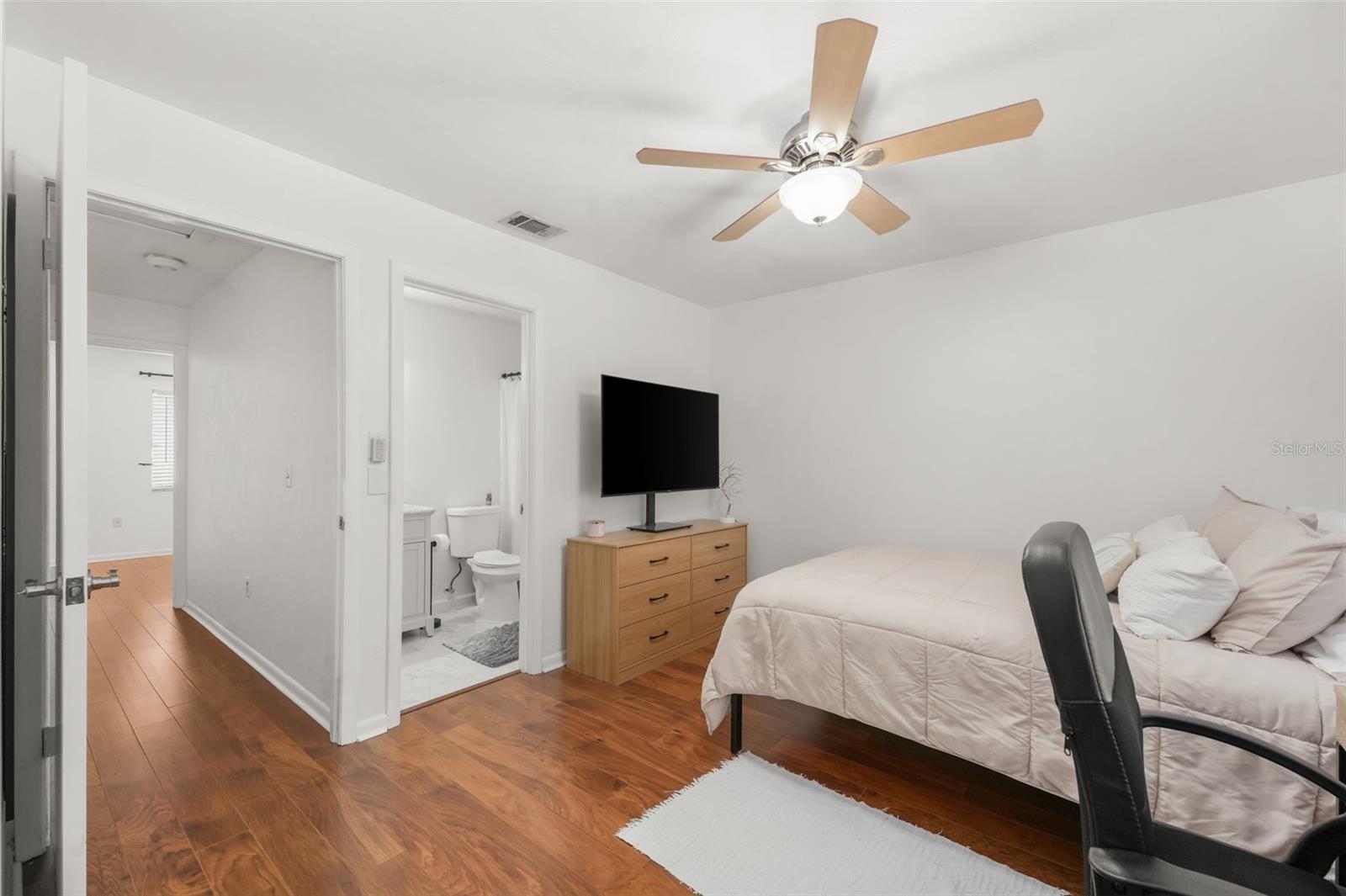 2735 35th Unit 903, Gainesville, FL 32608