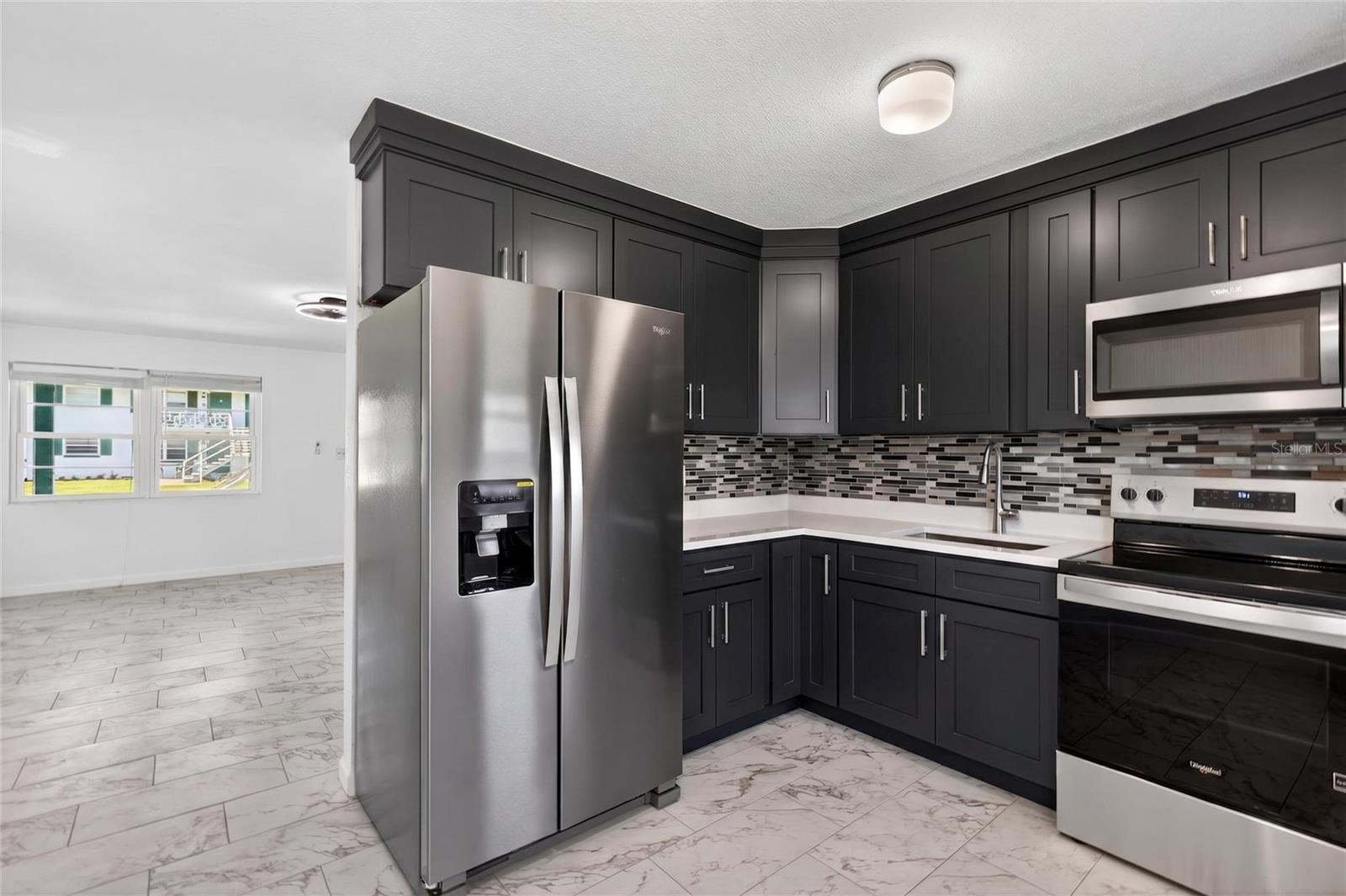 1800 Palmetto Unit 1010, South Daytona, FL 32119