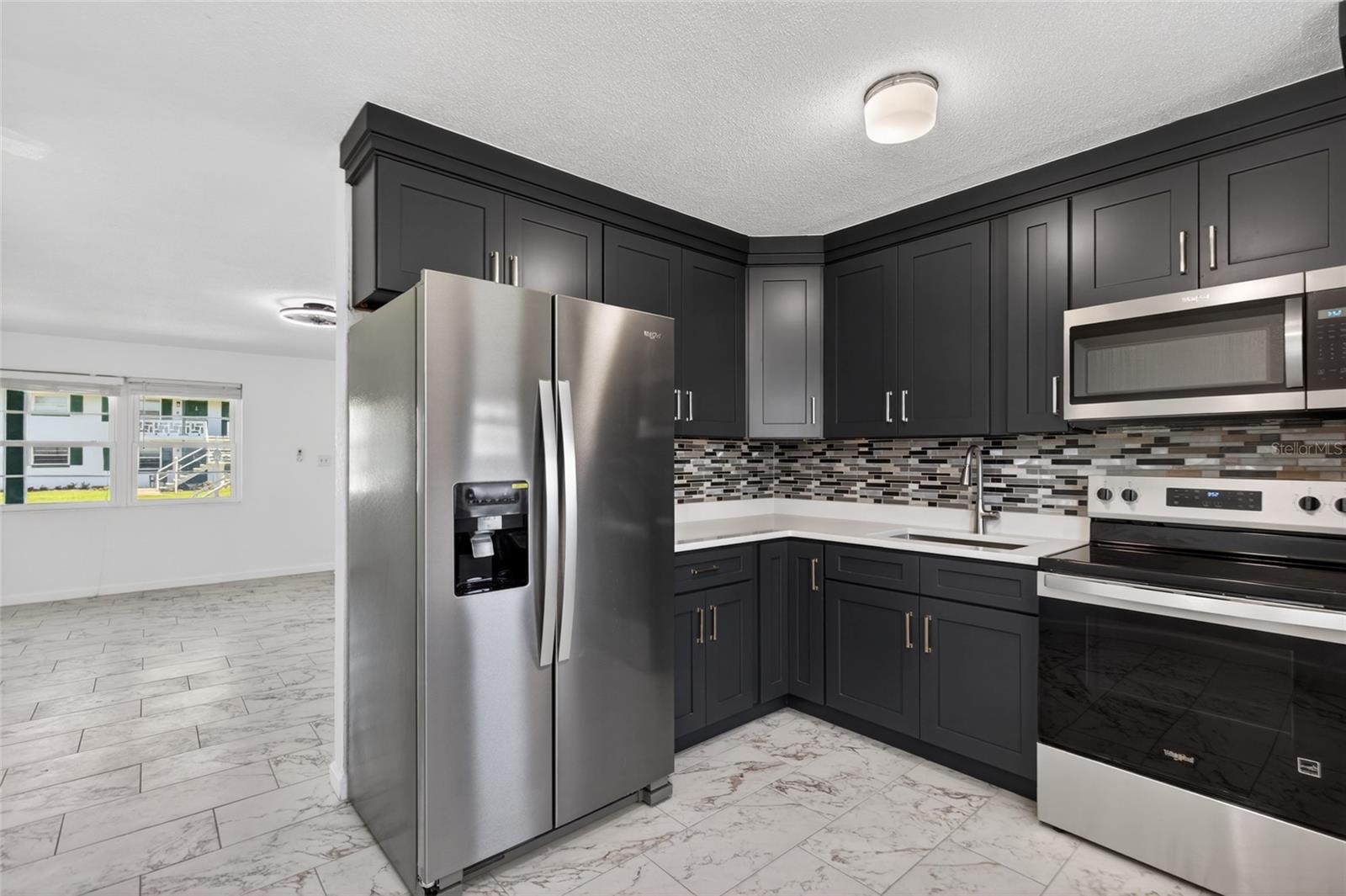 1800 Palmetto Unit 1010, South Daytona, FL 32119