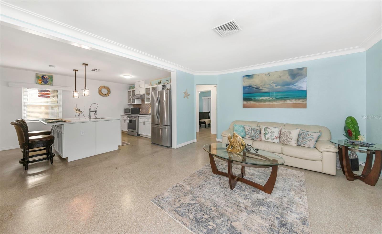 2025 Temple, Clearwater, FL 33764