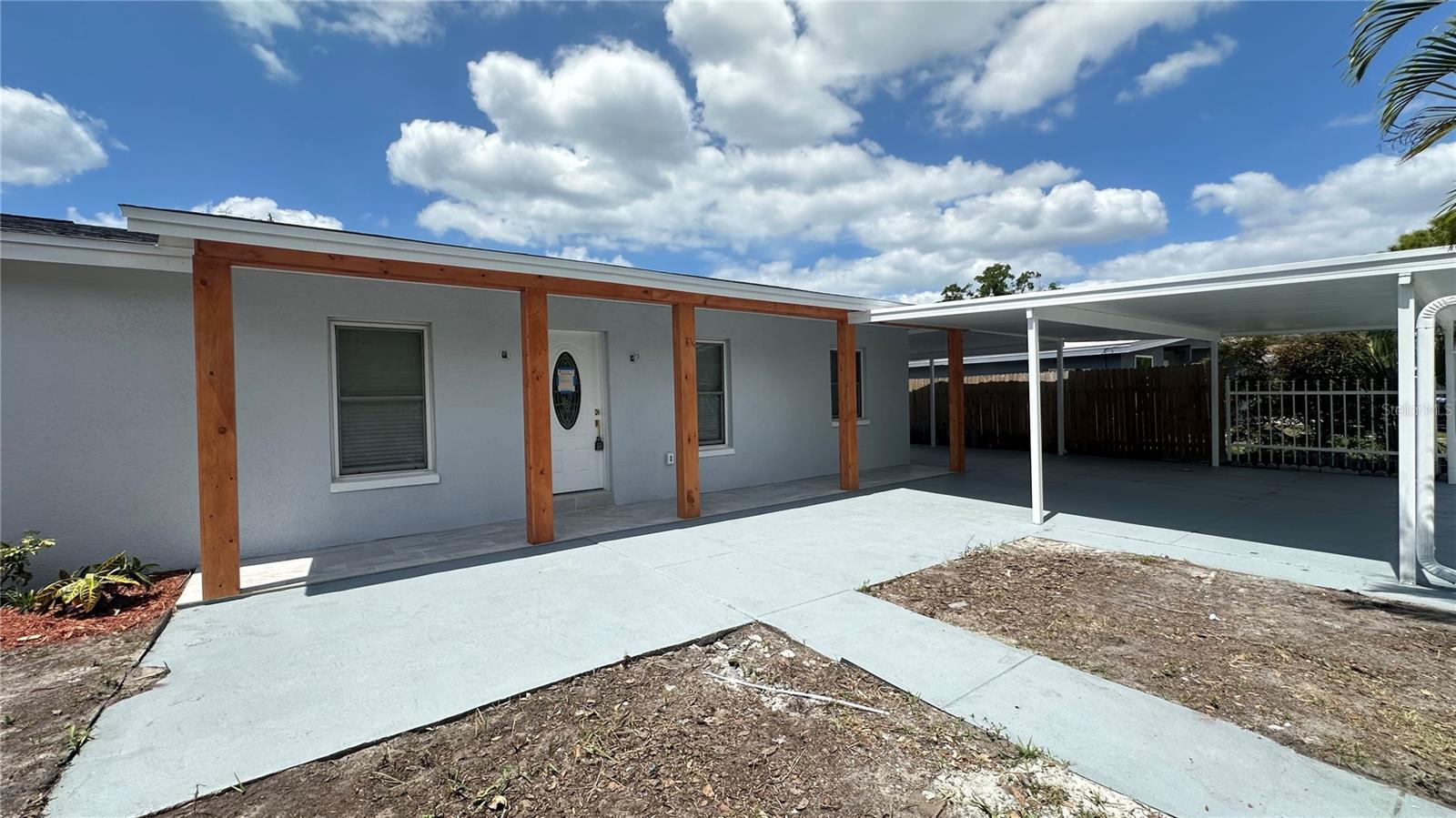 6405 Manhattan, Tampa, FL 33616