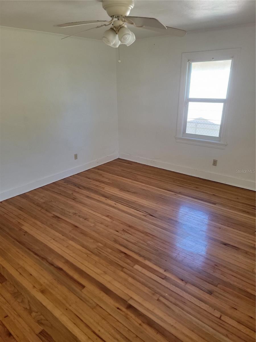 3720 4th, St Petersburg, FL 33713