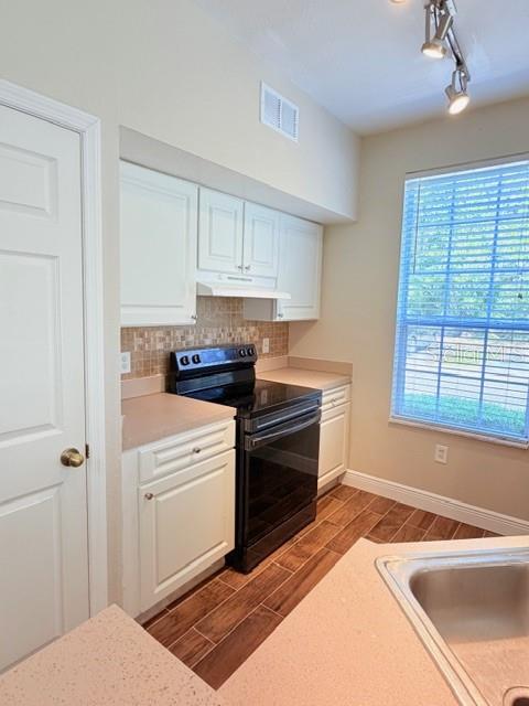 9108 Lake Chase Island Unit 9108, Tampa, FL 33626