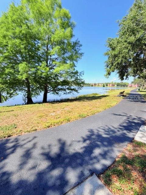 9108 Lake Chase Island Unit 9108, Tampa, FL 33626