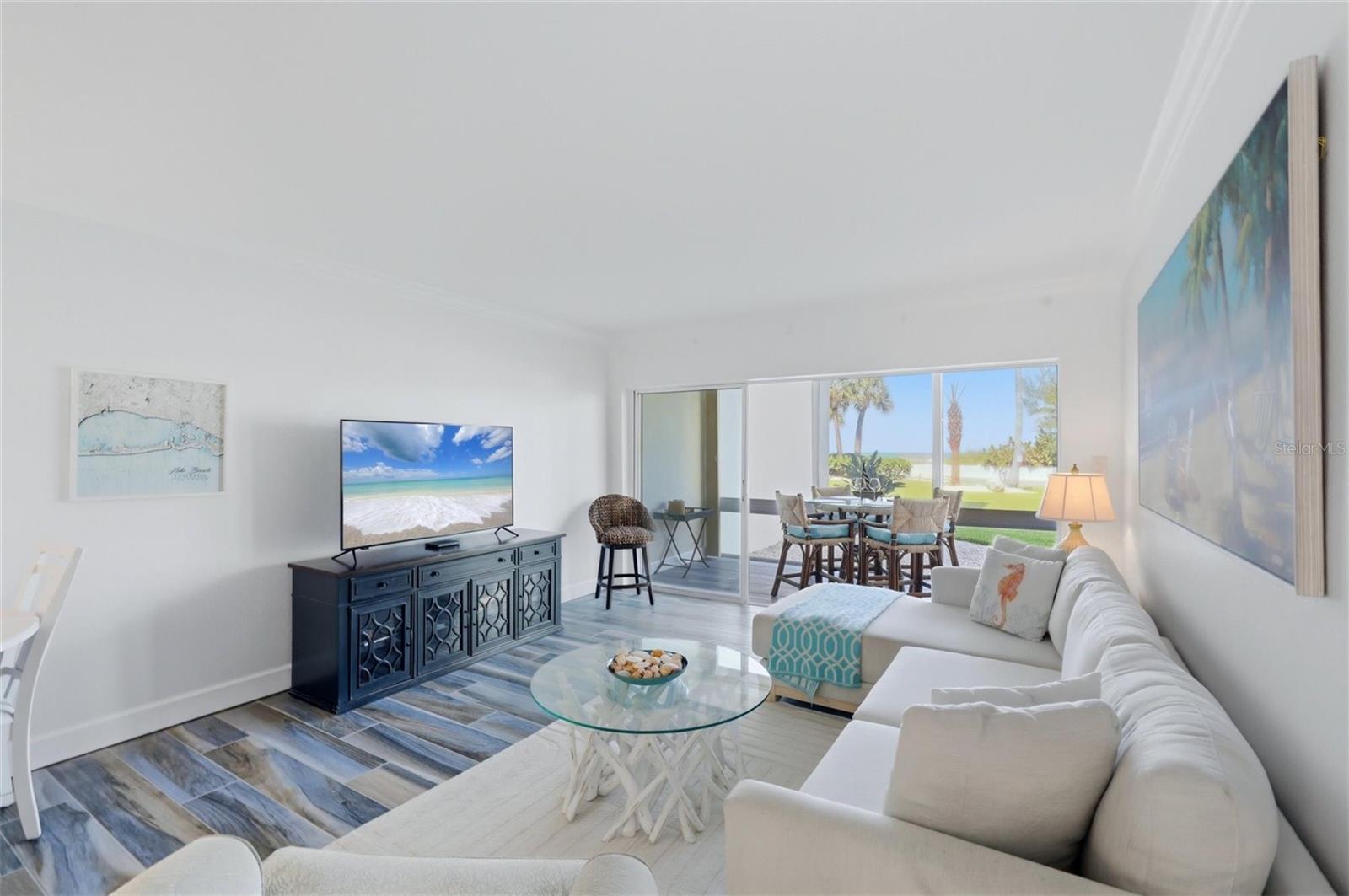 2110 Benjamin Franklin Unit 104, Sarasota, FL 34236
