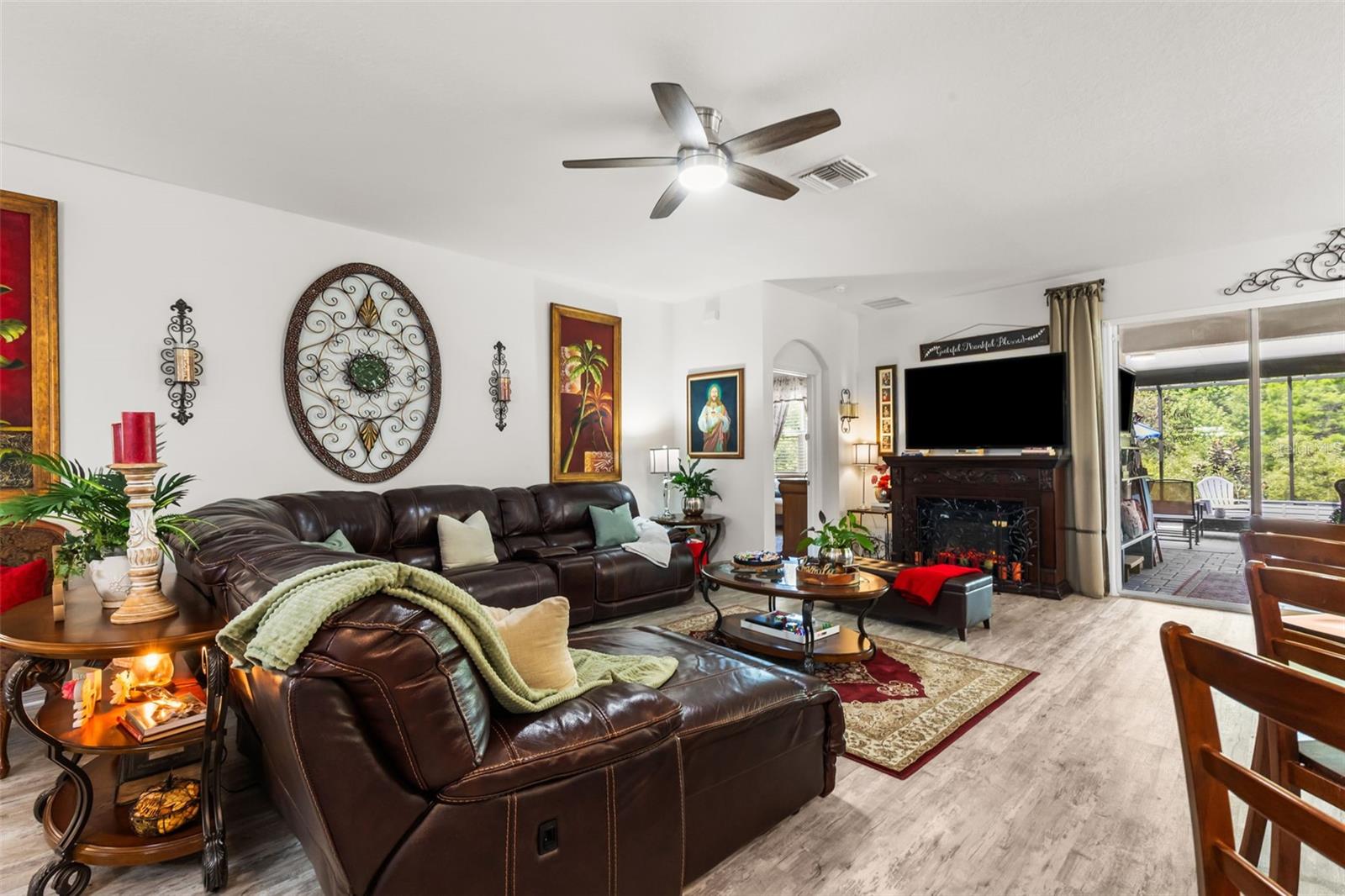12421 Eastpointe, Dade City, FL 33525