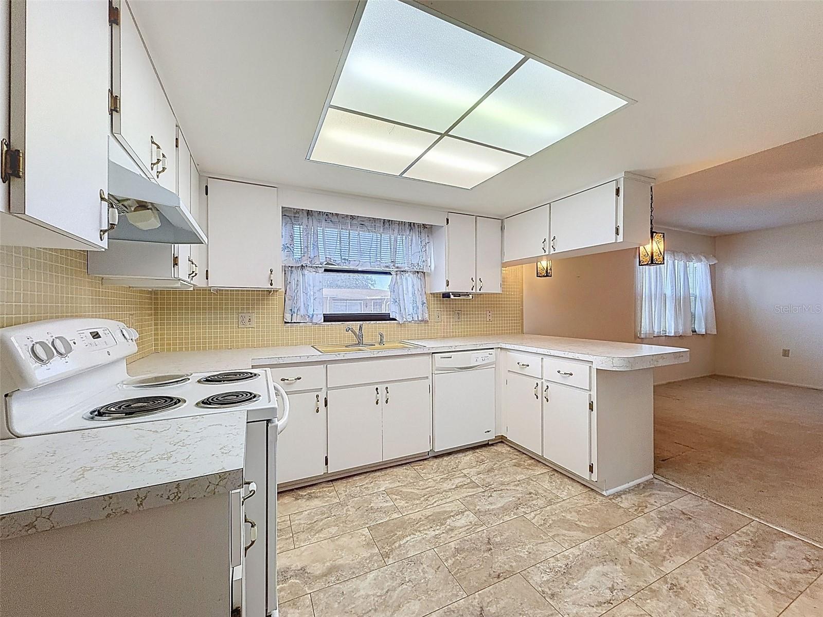 9811 Woodstock, Port Richey, FL 34668