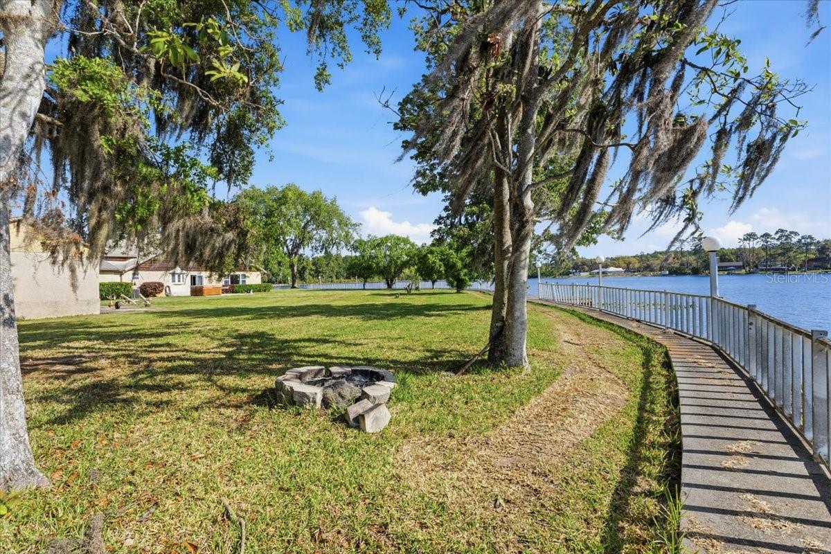 229 Lake Ida Point, Interlachen, FL 32148