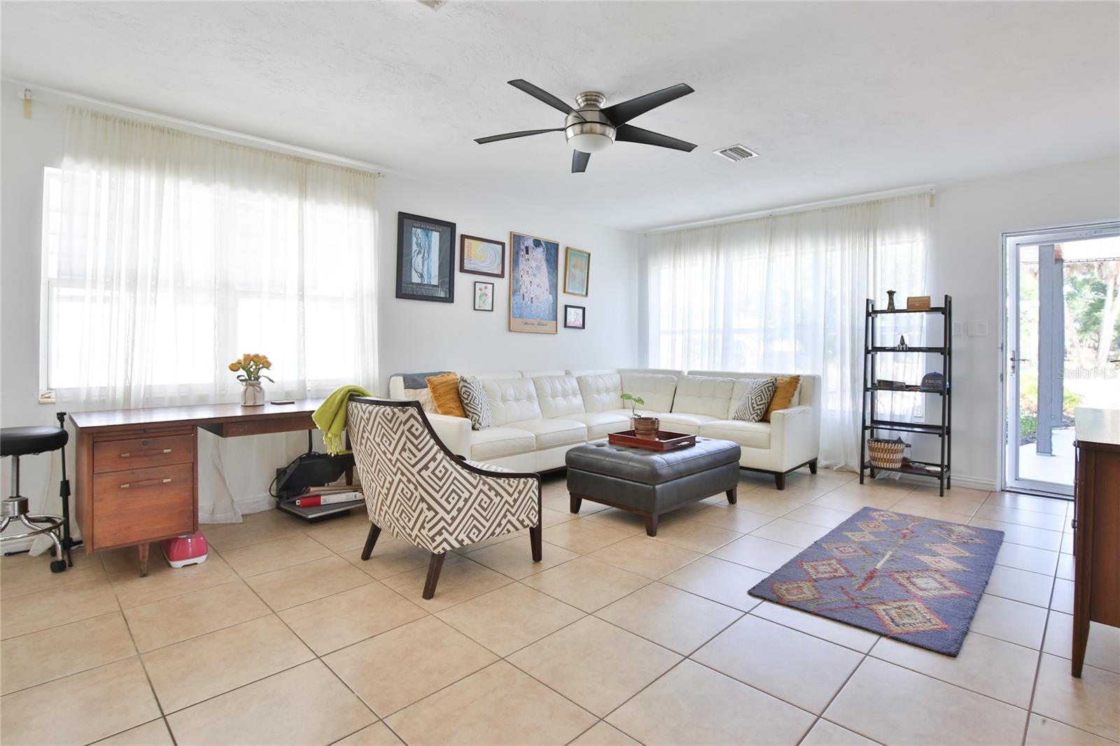 1138 47th, Sarasota, FL 34234
