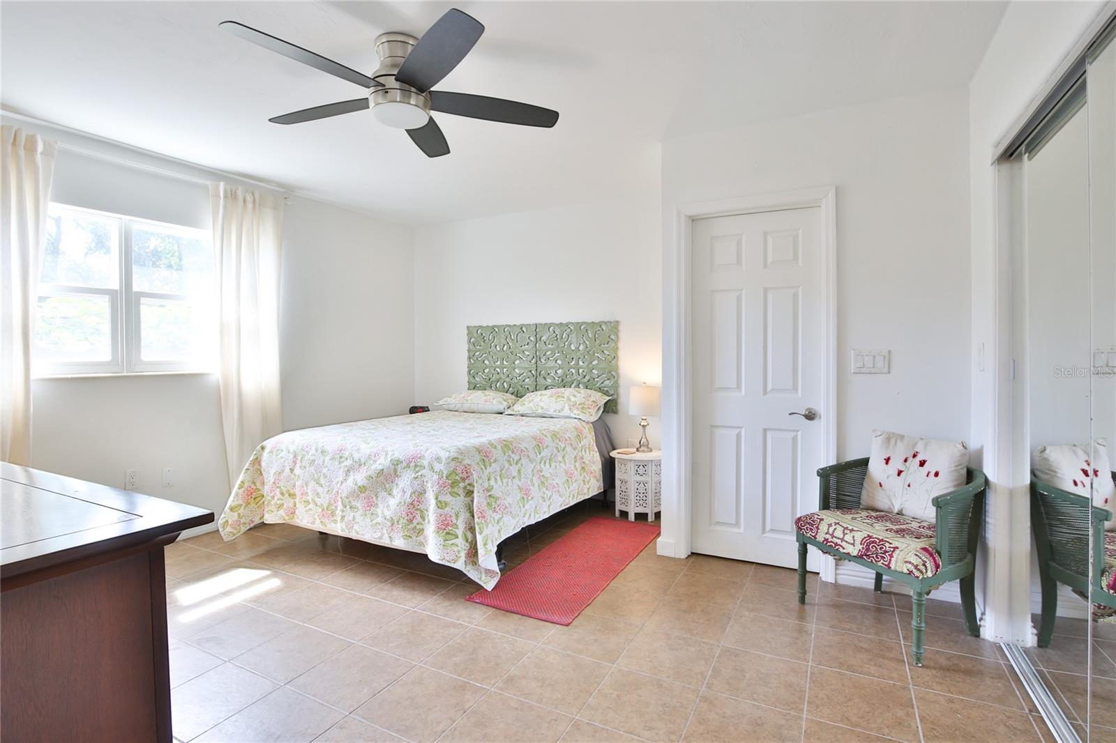 1138 47th, Sarasota, FL 34234