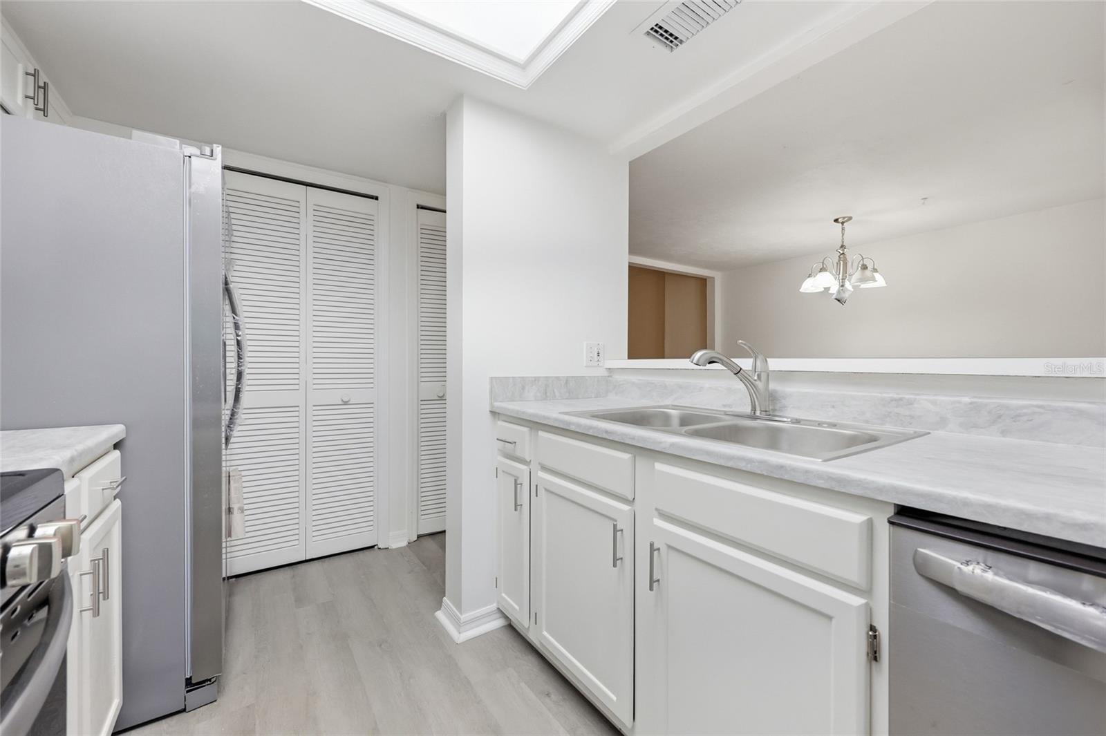 852 58th, Gainesville, FL 32607