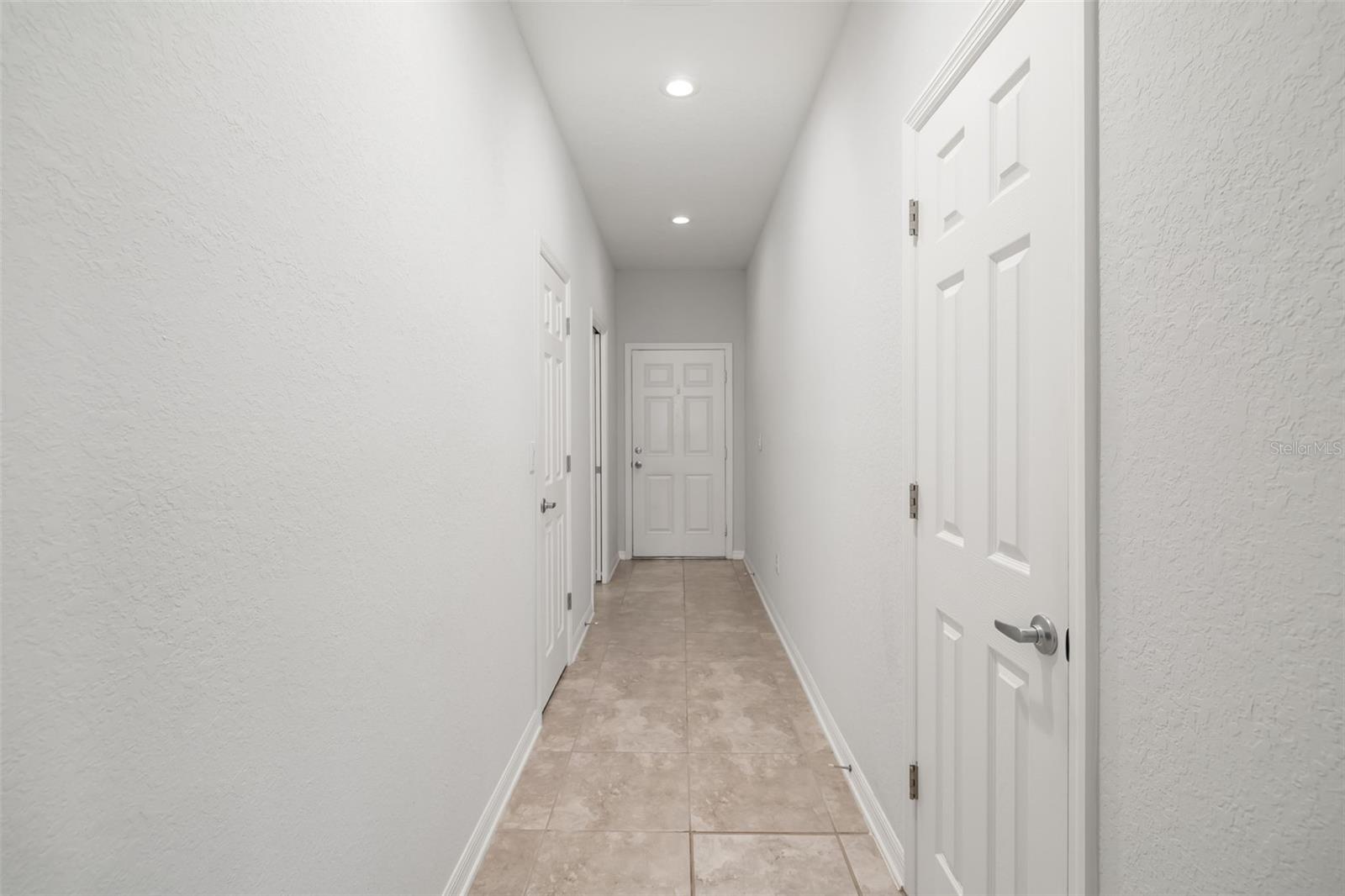1306 Grantham, Sarasota, FL 34234
