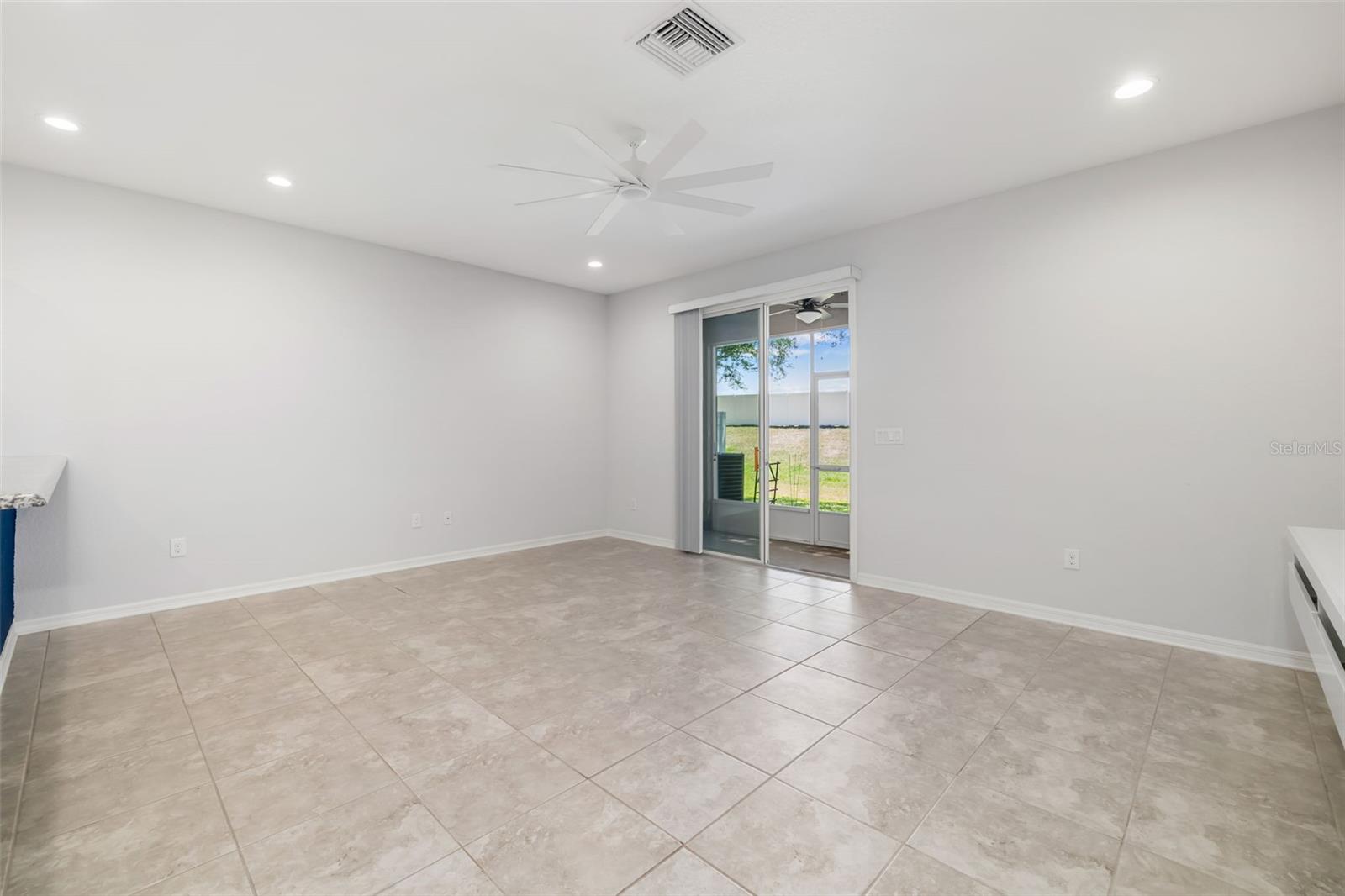 1306 Grantham, Sarasota, FL 34234
