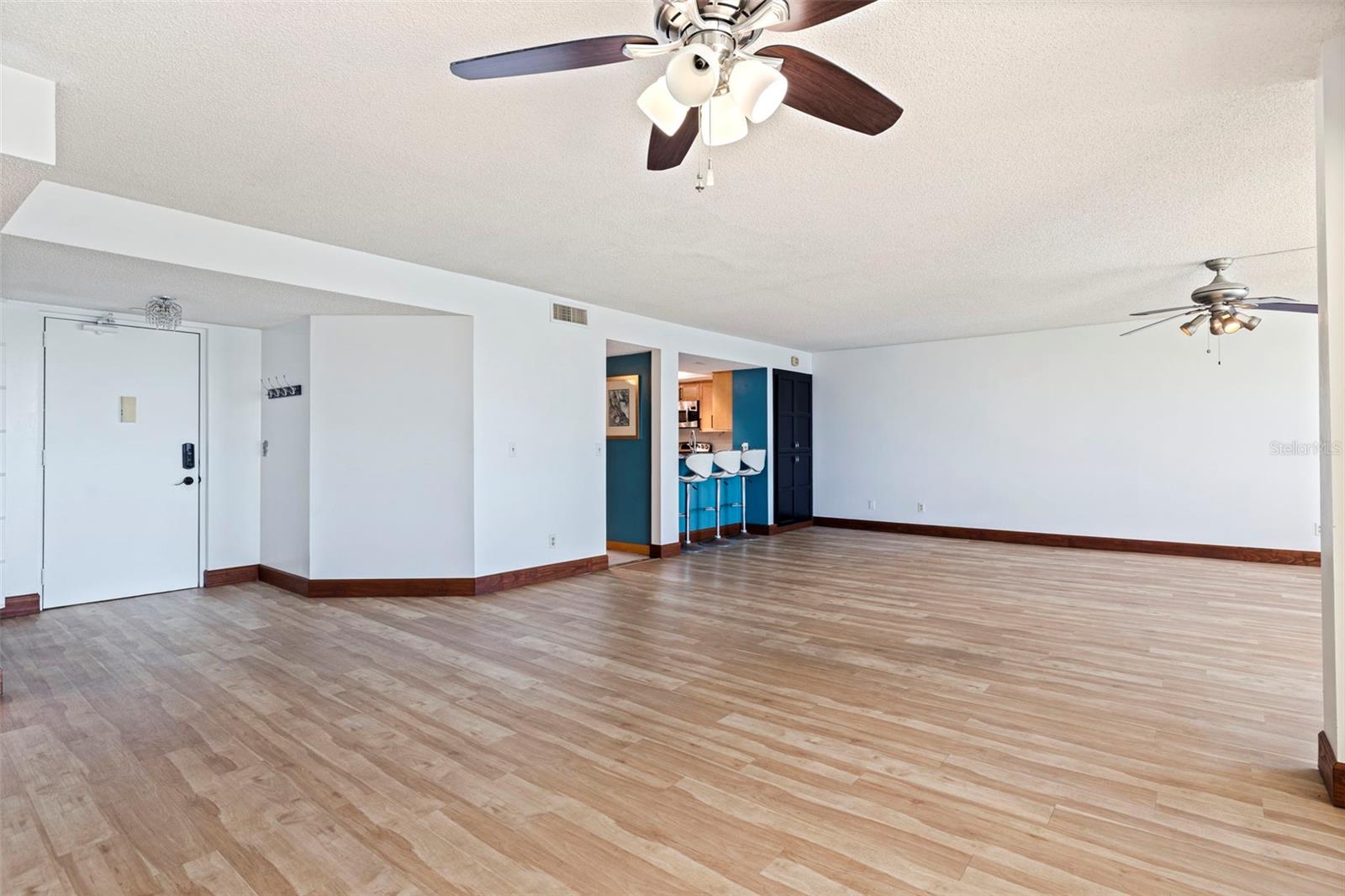 736 Island Unit 504, Clearwater Beach, FL 33767