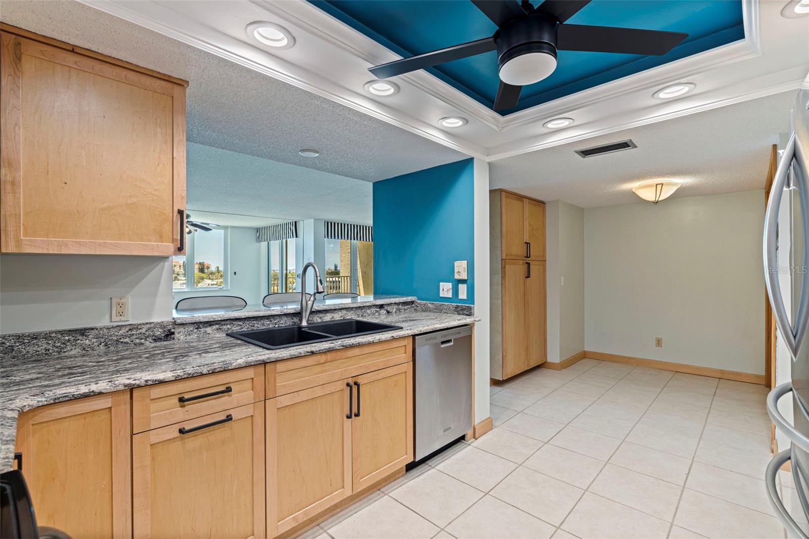 736 Island Unit 504, Clearwater Beach, FL 33767