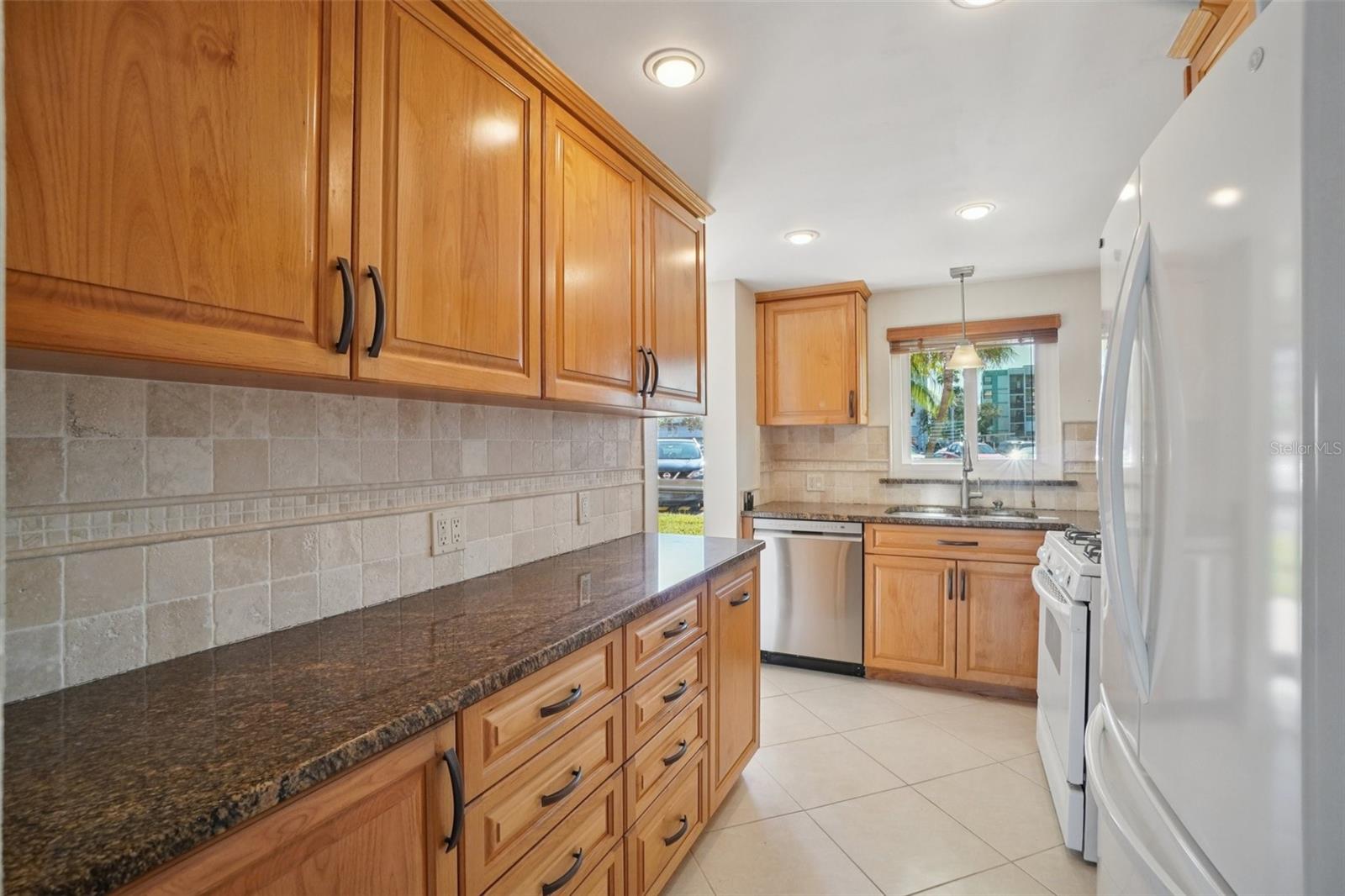 1847 Shore Unit 117, South Pasadena, FL 33707