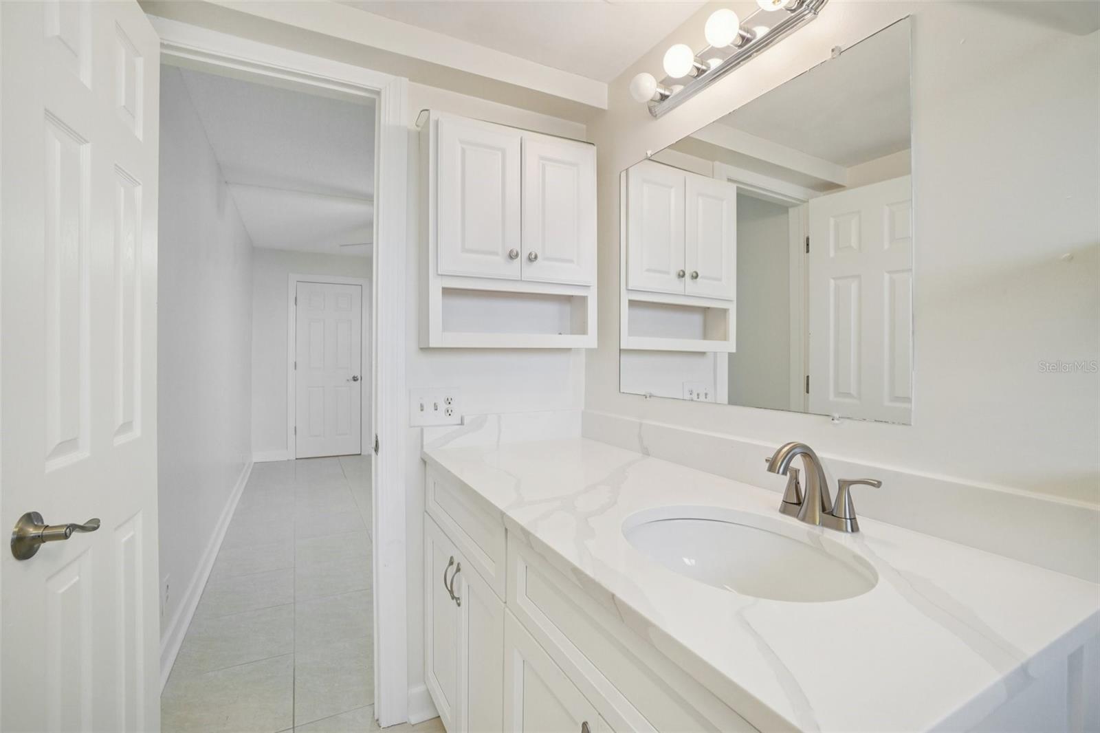 1847 Shore Unit 117, South Pasadena, FL 33707