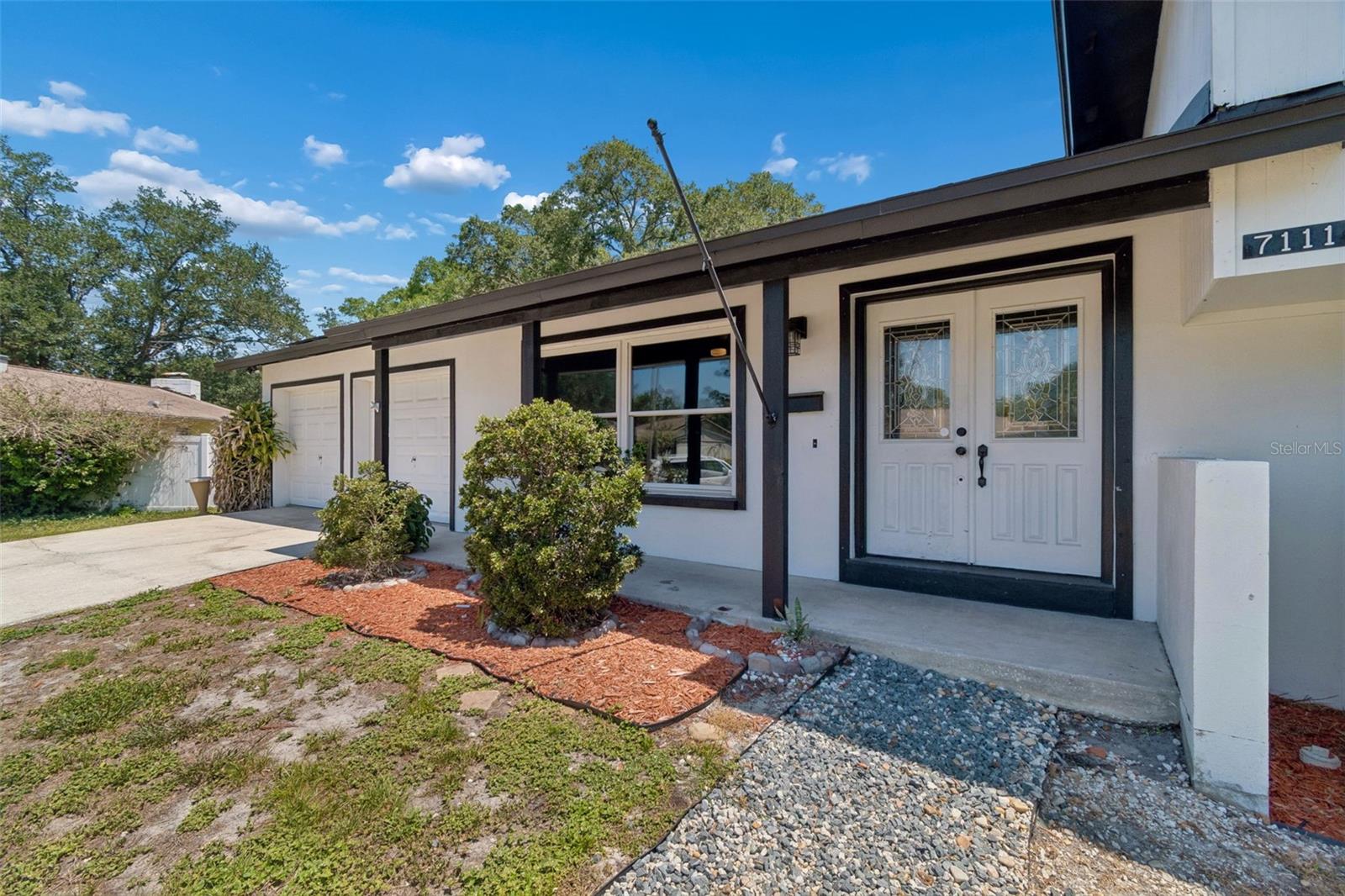 7111 Gateway, Tampa, FL 33615