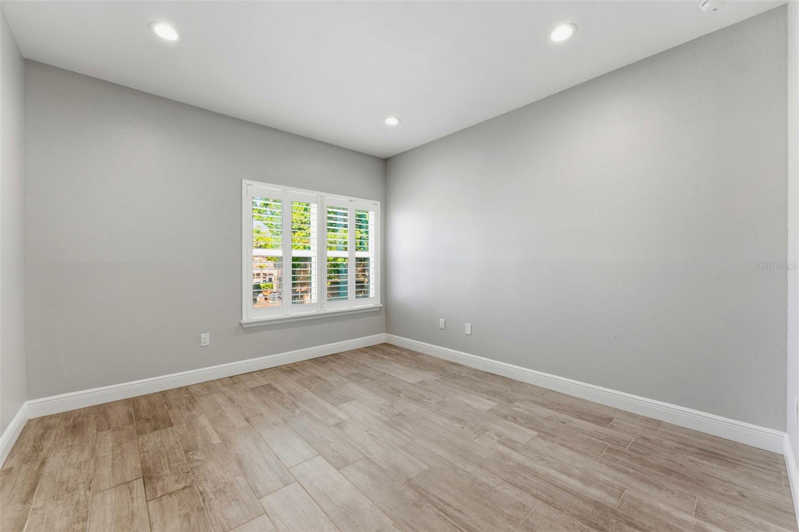 1022 Normandy Trace, Tampa, FL 33602