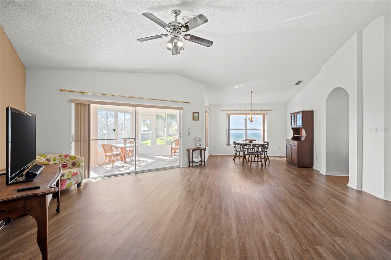 24618 Stillridge Court, Leesburg, FL 34748