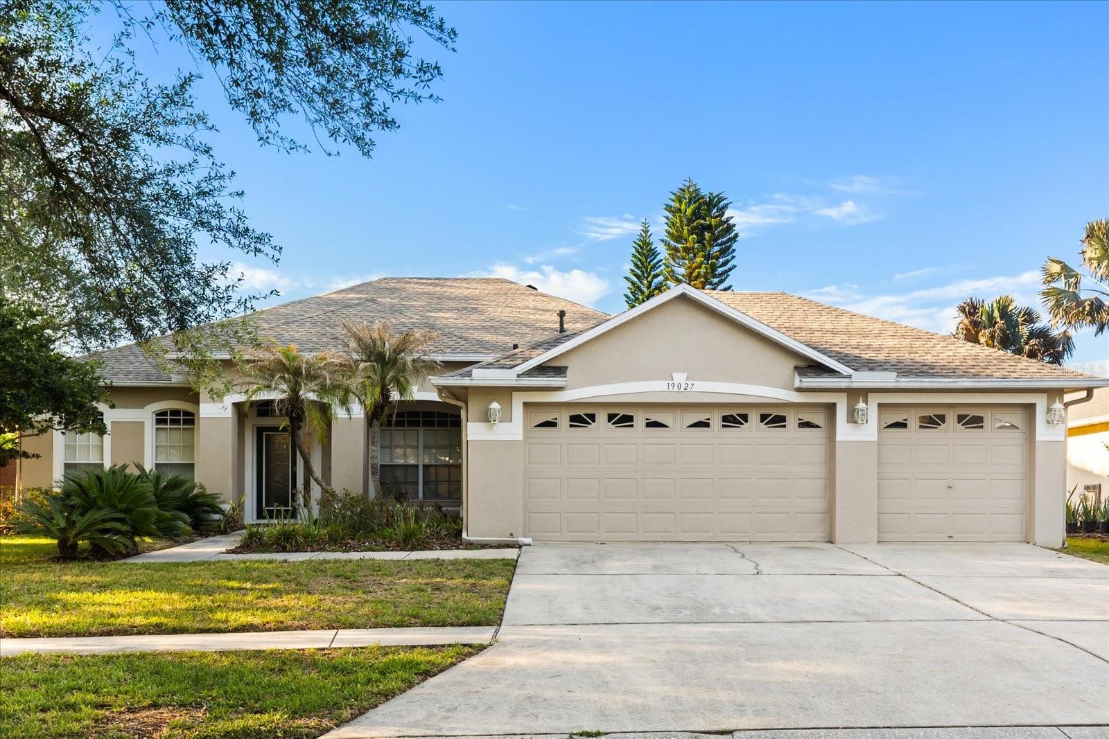 19027 Dove Creek, Tampa, FL 33647