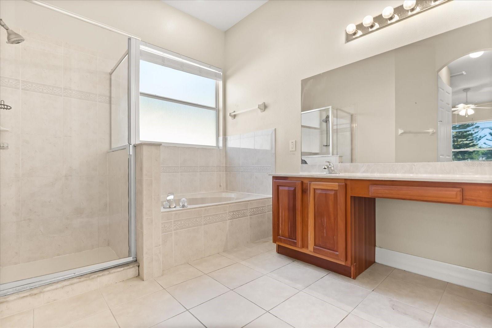19027 Dove Creek, Tampa, FL 33647