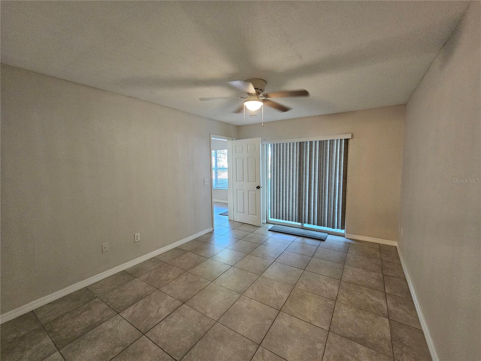 8200 Fairways Unit B102, Ocala, FL 34472