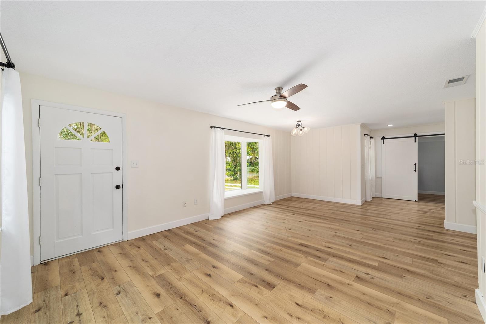 825 13th, Ocala, FL 34471