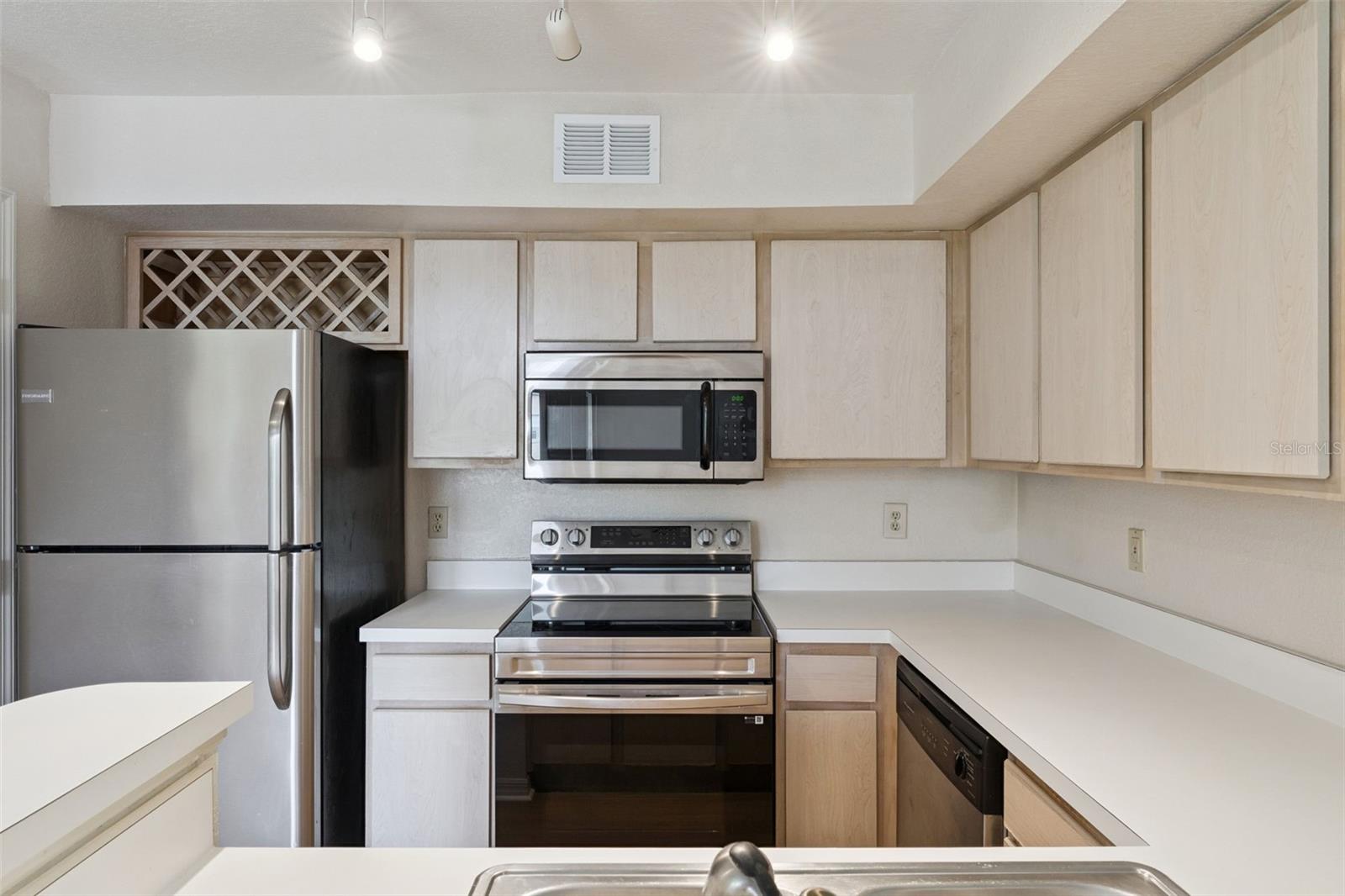 7270 Westpointe Unit 931, Orlando, FL 32835