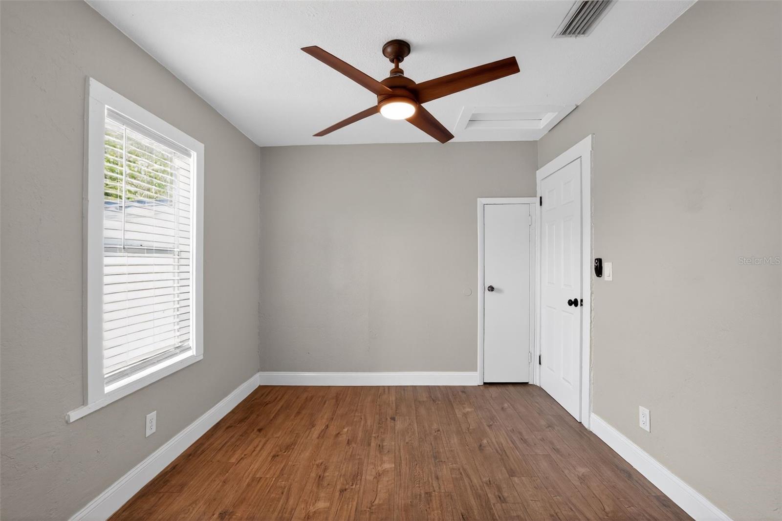 3250 Prescott, St Petersburg, FL 33713