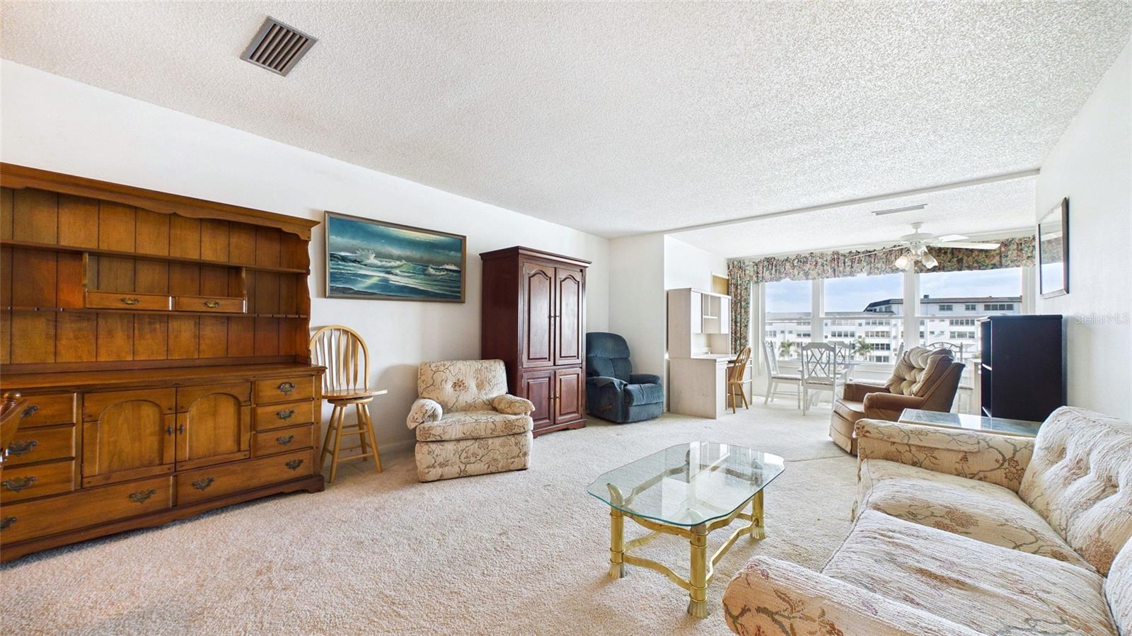 6025 Shore Unit 303, Gulfport, FL 33707