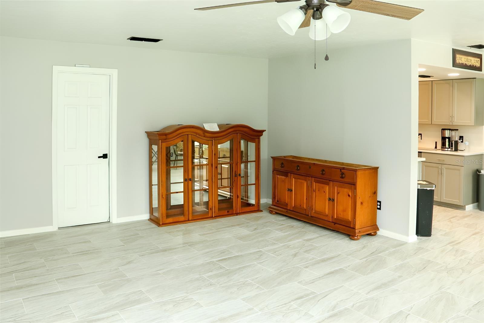8424 2, Gainesville, FL 32607